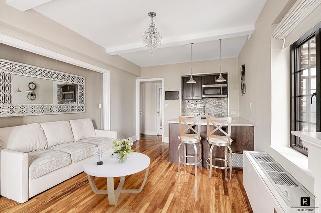 5 Tudor City Pl Apt 1427, New York City, NY 10017