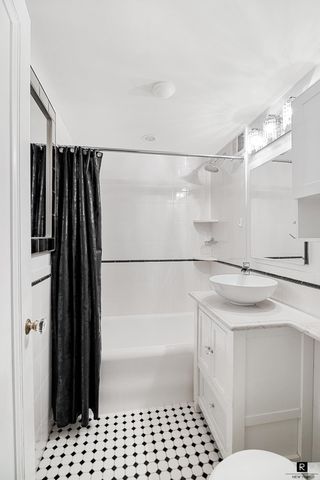 5 Tudor City Pl Apt 1427, New York City, NY 10017