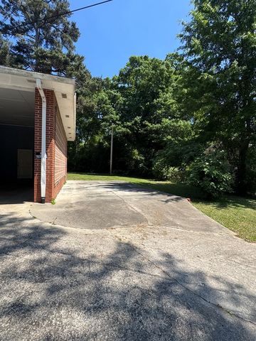 1000 E Lafayette, Dothan, AL 36301