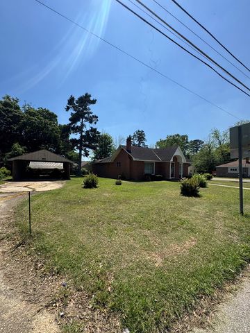 1000 E Lafayette, Dothan, AL 36301