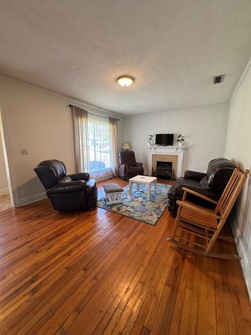 1000 E Lafayette, Dothan, AL 36301