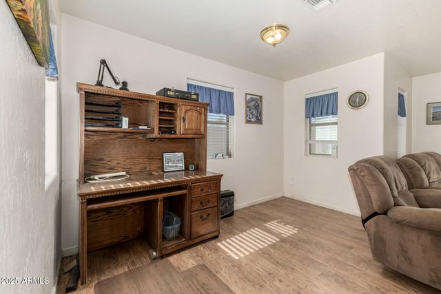 30 E 14TH Avenue, Apache Junction, AZ 85119