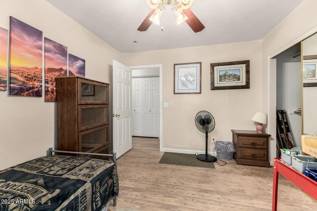 30 E 14TH Avenue, Apache Junction, AZ 85119