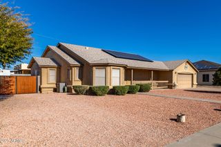 30 E 14TH Avenue, Apache Junction, AZ 85119