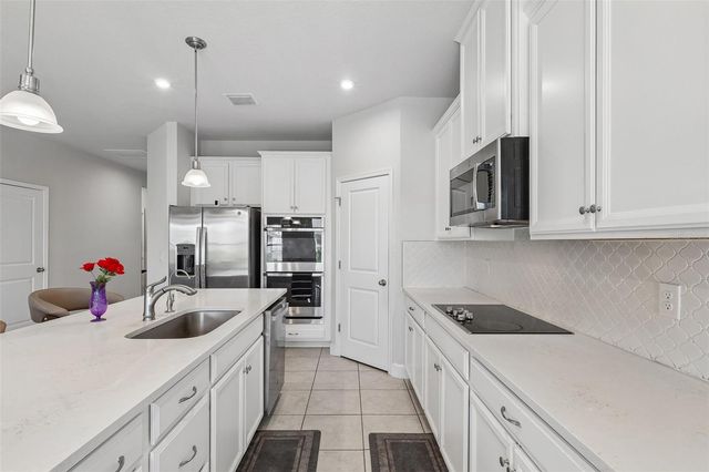 5585 VIGO LOOP, St Cloud, FL 34771