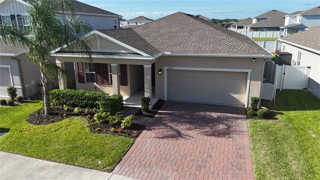 5585 VIGO LOOP, St Cloud, FL 34771