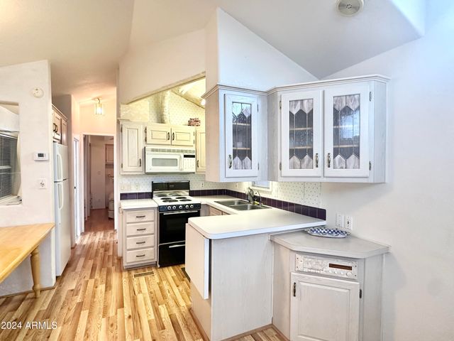 155 S LIMESTONE Drive, Apache Junction, AZ 85119