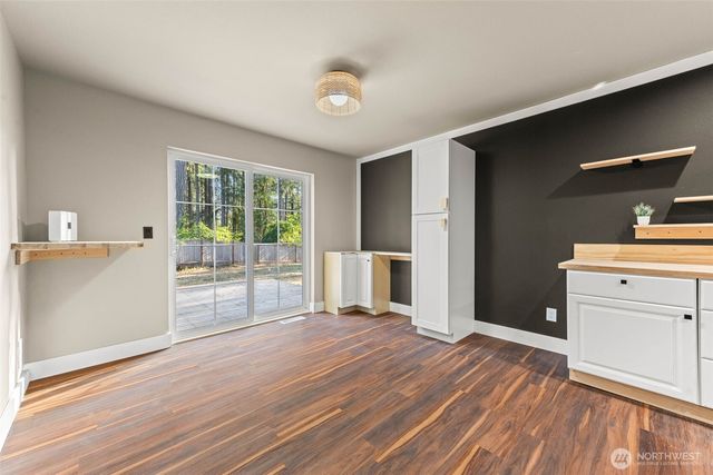 19716 20th Street SW, Lakebay, WA 98349