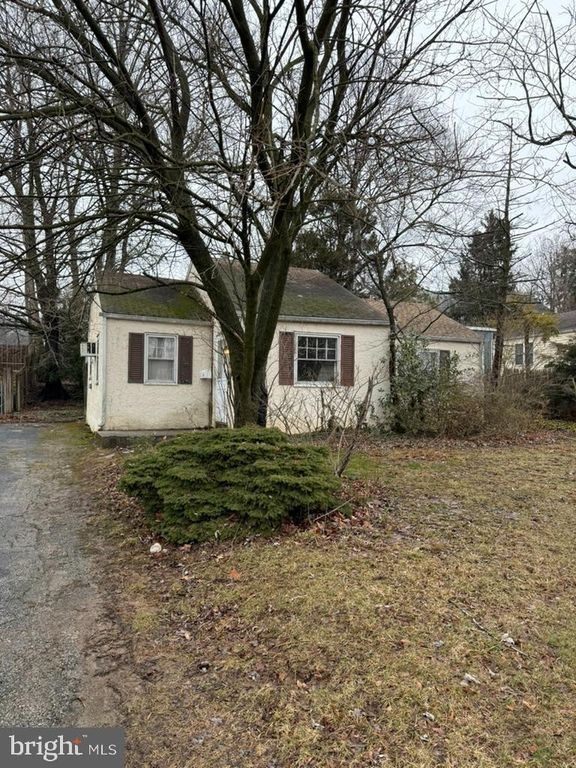 160 HILLVIEW RD, King Of Prussia, PA 19406