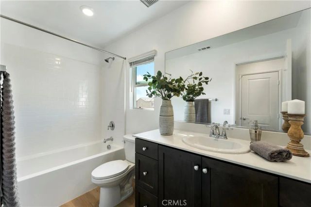 28390 Cats Claw Drive, Winchester, CA 92596