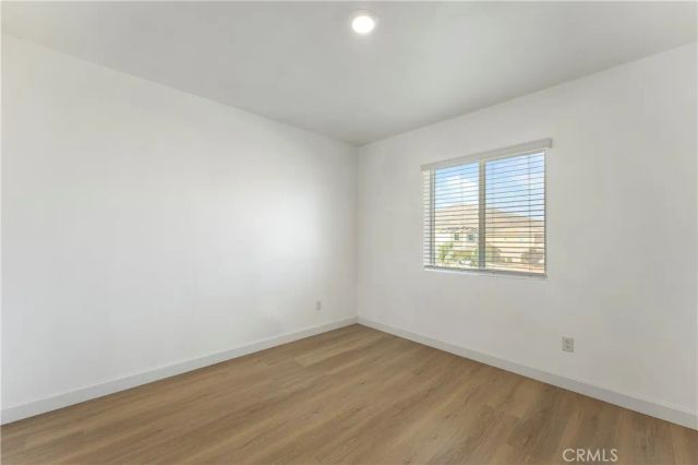 28390 Cats Claw Drive, Winchester, CA 92596