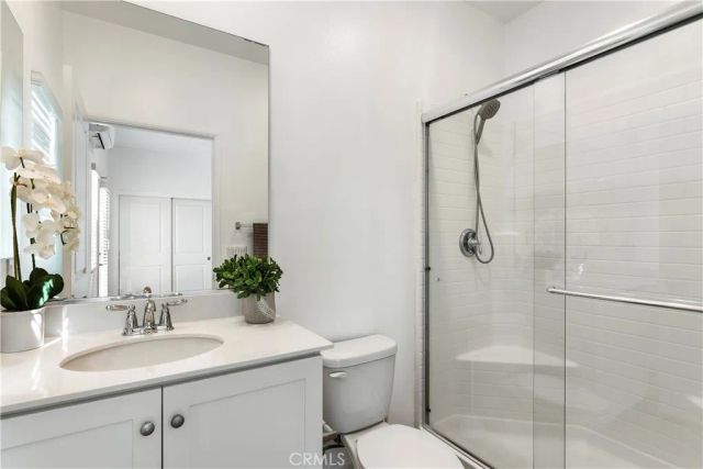 28390 Cats Claw Drive, Winchester, CA 92596