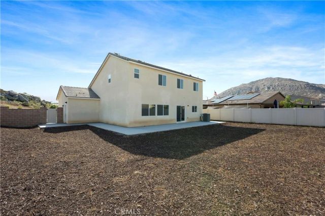 28390 Cats Claw Drive, Winchester, CA 92596