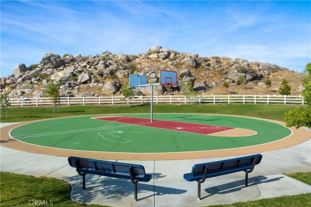 28390 Cats Claw Drive, Winchester, CA 92596