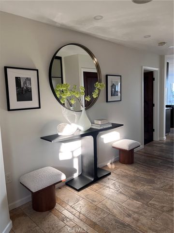 6960 Pacific View Drive, Los Angeles, CA 90068