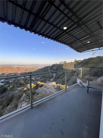 6960 Pacific View Drive, Los Angeles, CA 90068