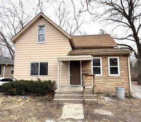 1006 N 2nd Street, Belleville, IL 62226