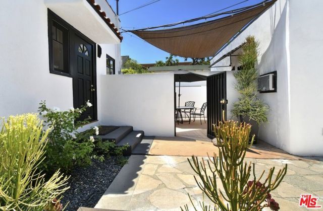 653 N West Knoll Drive, West Hollywood, CA 90069