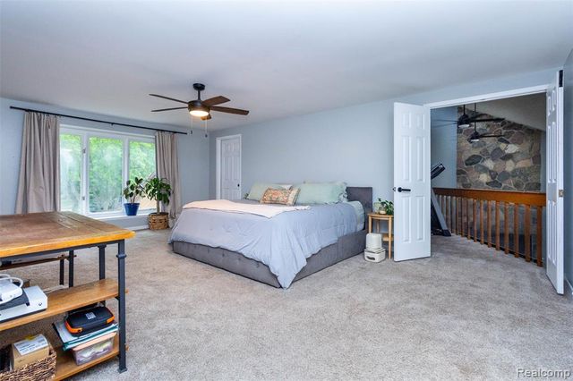 2509 Munster Road, Rochester Hills, MI 48309