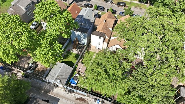 6411 S Bishop Street, Chicago, IL 60636