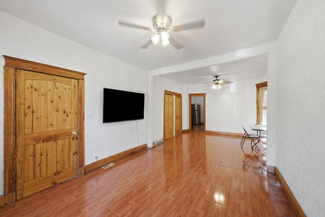 6411 S Bishop Street, Chicago, IL 60636