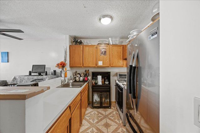 972 E 178th St B, Bronx, NY 10460