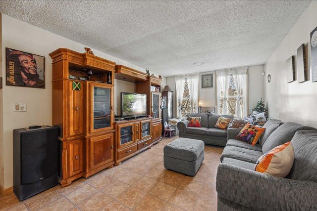 972 E 178th St B, Bronx, NY 10460