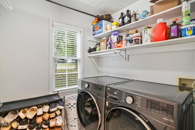 330 Tillamook Drive, Wake Forest, NC 27587