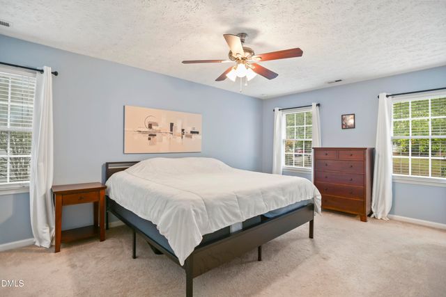330 Tillamook Drive, Wake Forest, NC 27587