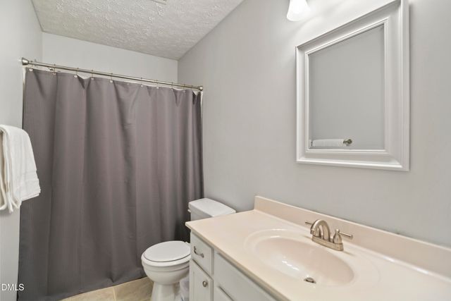 330 Tillamook Drive, Wake Forest, NC 27587