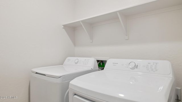 32688 N SMOKE VIEW Trail, Peoria, AZ 85383