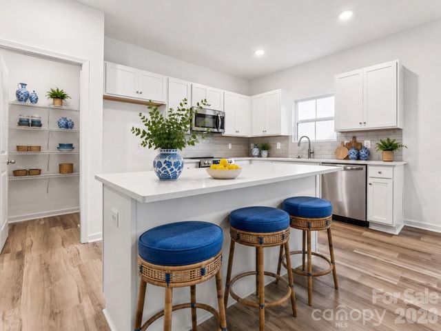 1145 Stoneglen Drive, Granite Quarry, NC 28146