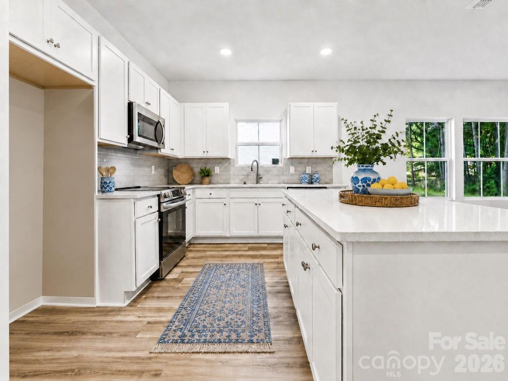 1145 Stoneglen Drive, Granite Quarry, NC 28146