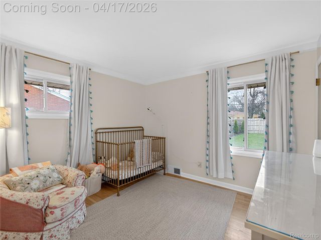 29168 Meadowlark Street, Livonia, MI 48154