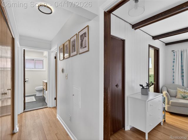 29168 Meadowlark Street, Livonia, MI 48154