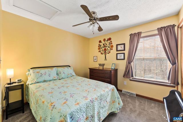 16 CHICKASAW PL, Palmyra, VA 22963