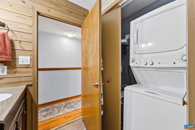 16 CHICKASAW PL, Palmyra, VA 22963