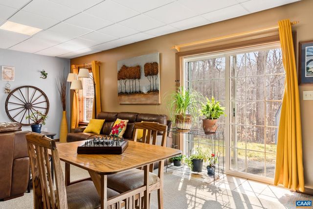 16 CHICKASAW PL, Palmyra, VA 22963