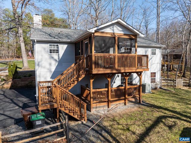 16 CHICKASAW PL, Palmyra, VA 22963