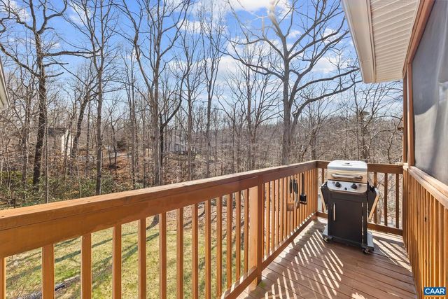 16 CHICKASAW PL, Palmyra, VA 22963