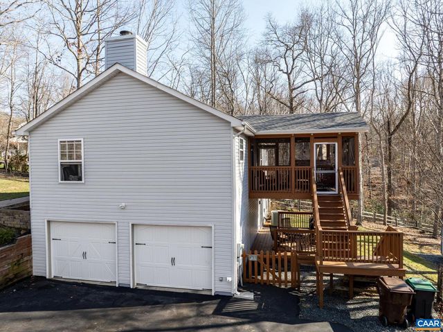 16 CHICKASAW PL, Palmyra, VA 22963