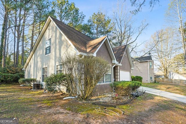 318 Eagle Court, Stockbridge, GA 30281