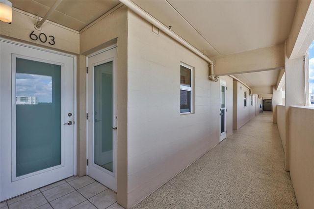 6140 MIDNIGHT PASS ROAD 603, Sarasota, FL 34242