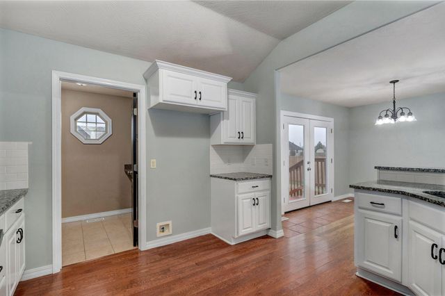 194 Meadowlark, Willard, MO 65781