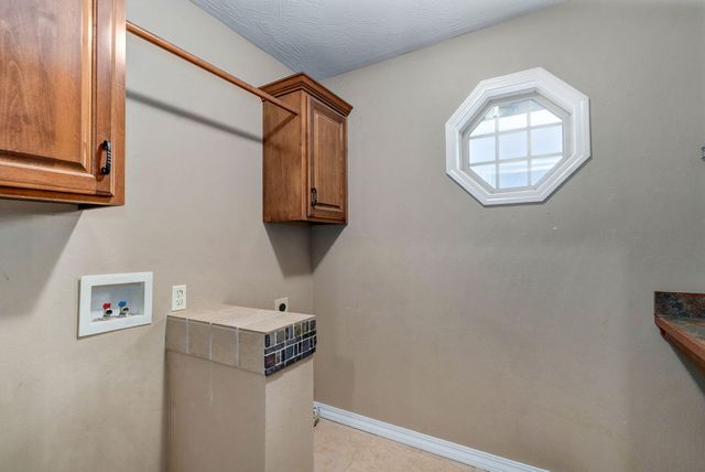 194 Meadowlark, Willard, MO 65781