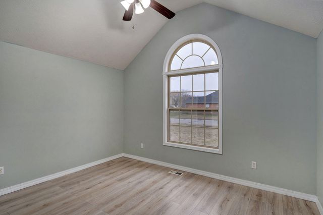 194 Meadowlark, Willard, MO 65781