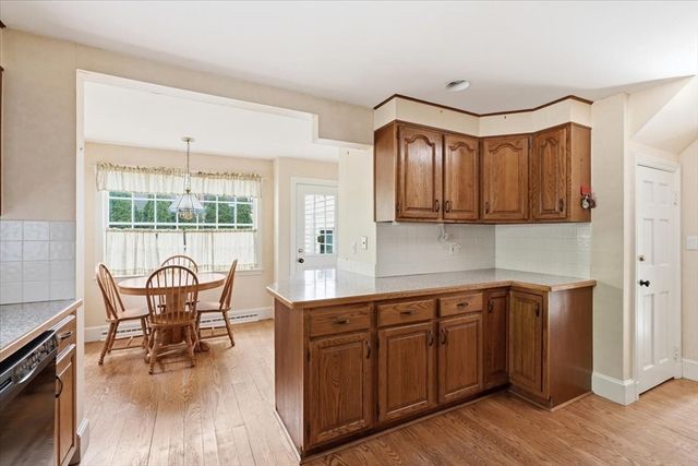 97 Green St, Needham, MA 02492