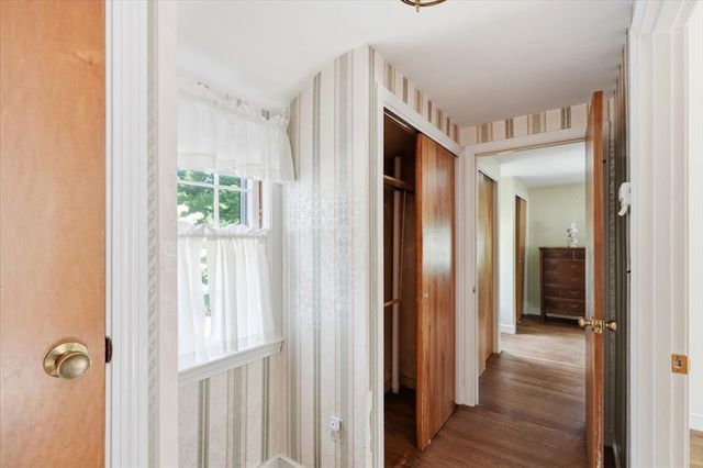 97 Green St, Needham, MA 02492