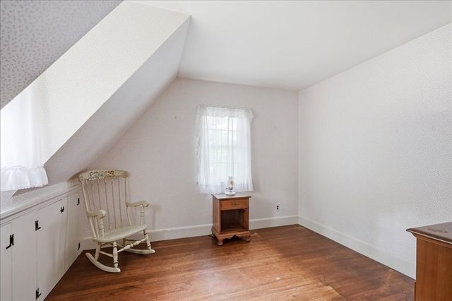 97 Green St, Needham, MA 02492