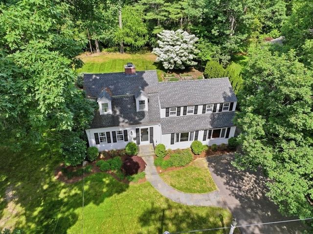 97 Green St, Needham, MA 02492